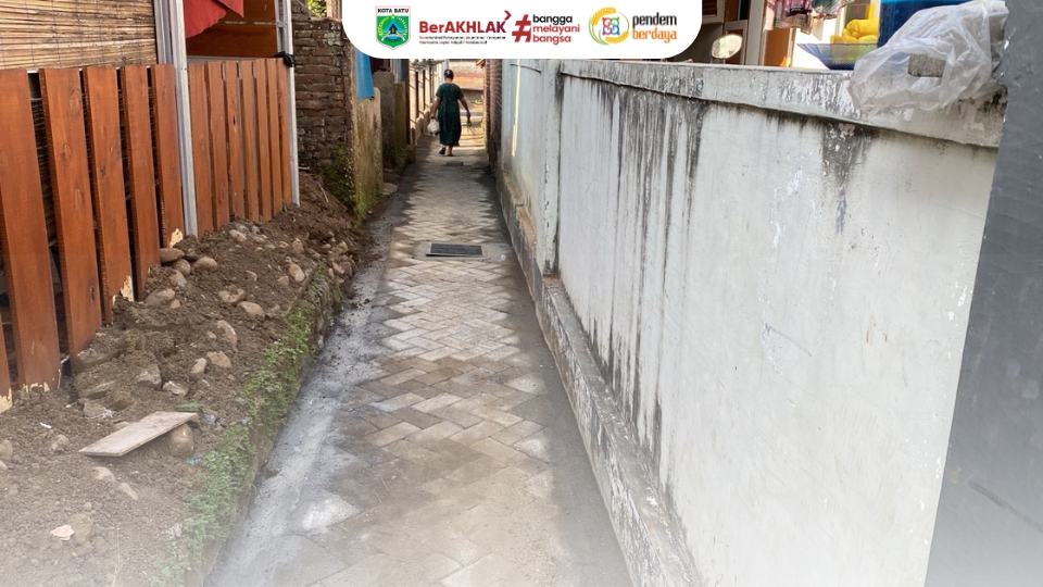 Foto Pembangunan 100%